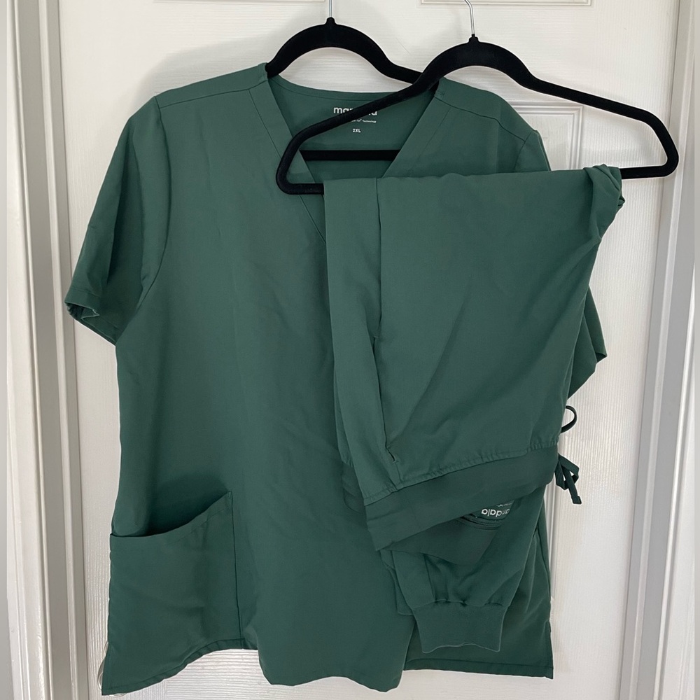 COPY - ***Like New Mandala Scrub Sets***